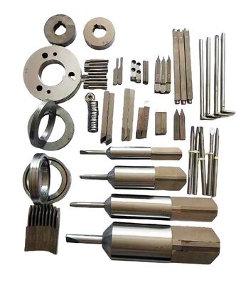 HYD 1-4mm CNC Coiling Spring Making Machine آلات المعادن والمعادن لتشكيل الأسلاك