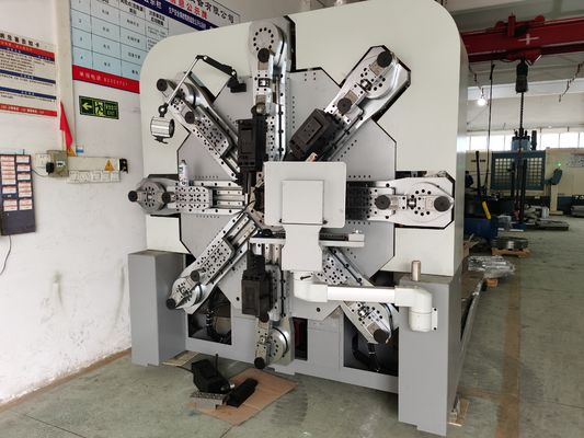 آلة الربيع CNC متعددة الاستخدامات المحوسبة Camless ذات الإخراج السريع