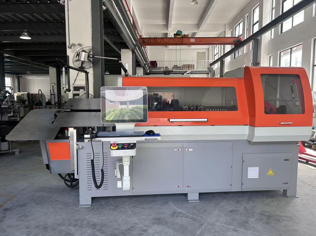 آلة تشكيل زنبرك CNC دوارة متعددة الاستخدامات لزنبرك ضغط على شكل برج